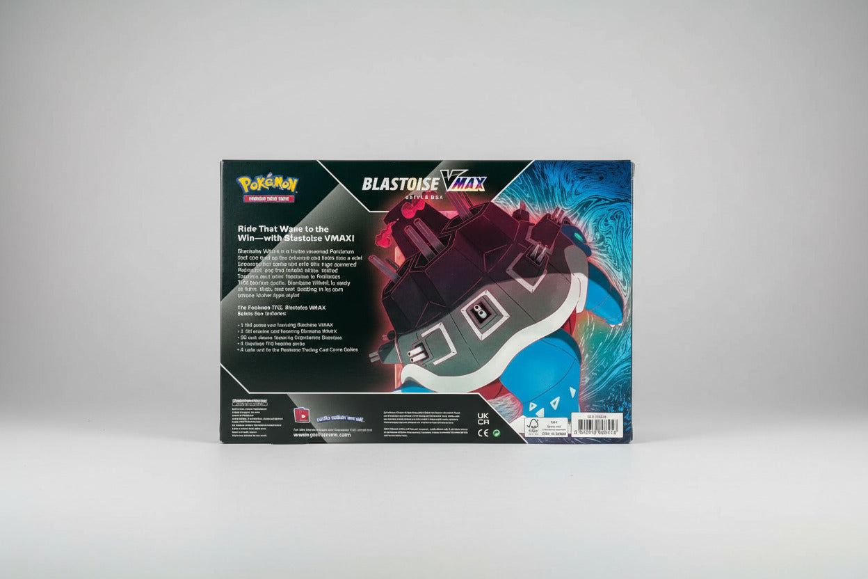 Pokémon TCG: Blastoise VMAX Battle Box